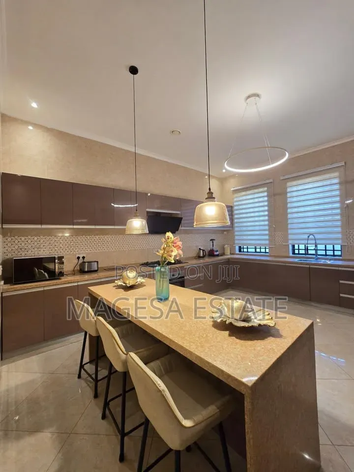 Furnished 4bdrm House in Oyster Bay for rent