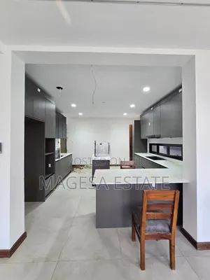 Furnished 4bdrm Villa in Oyster Bay for rent