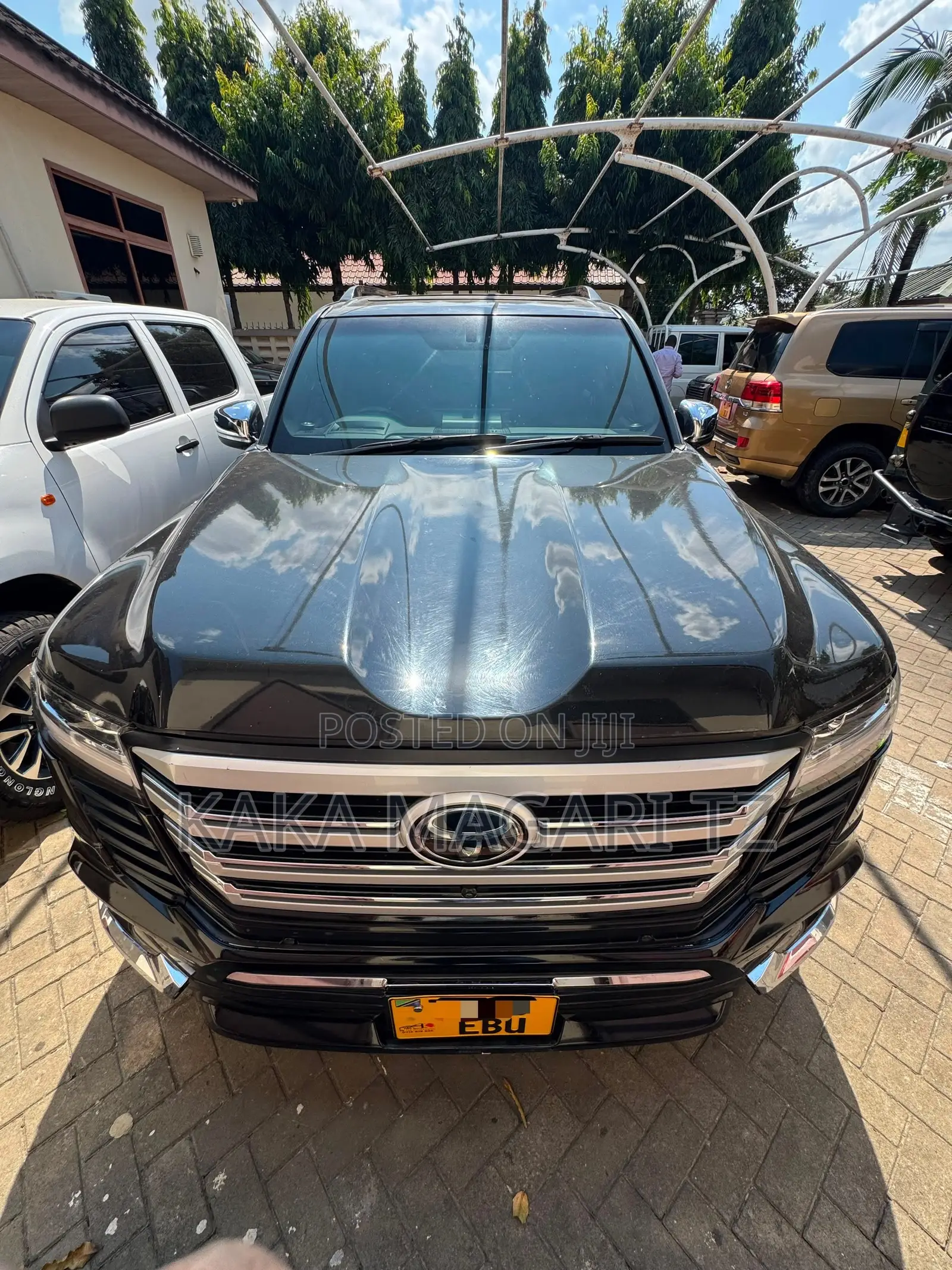 Toyota Land Cruiser 2023 Black