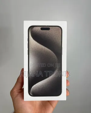 New Apple iPhone 15 Pro Max 256 GB Silver