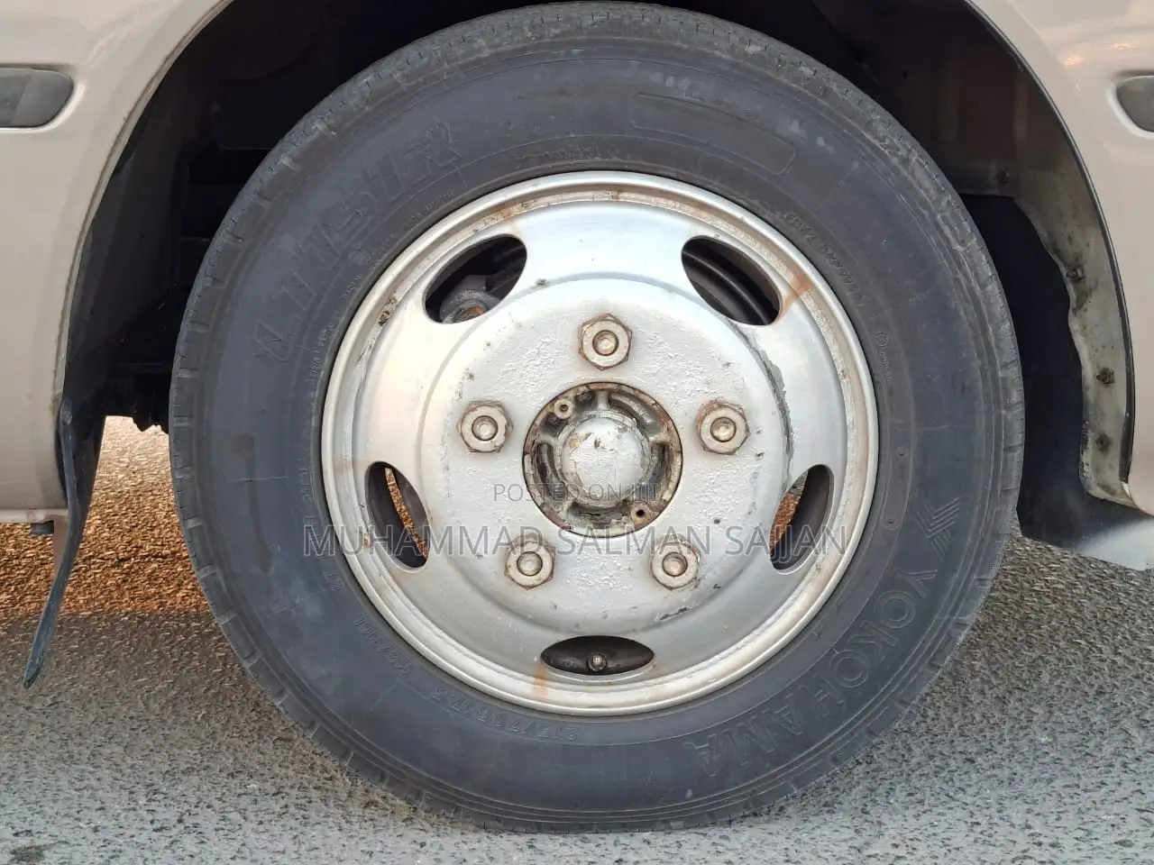 Toyota Coaster 1997 White