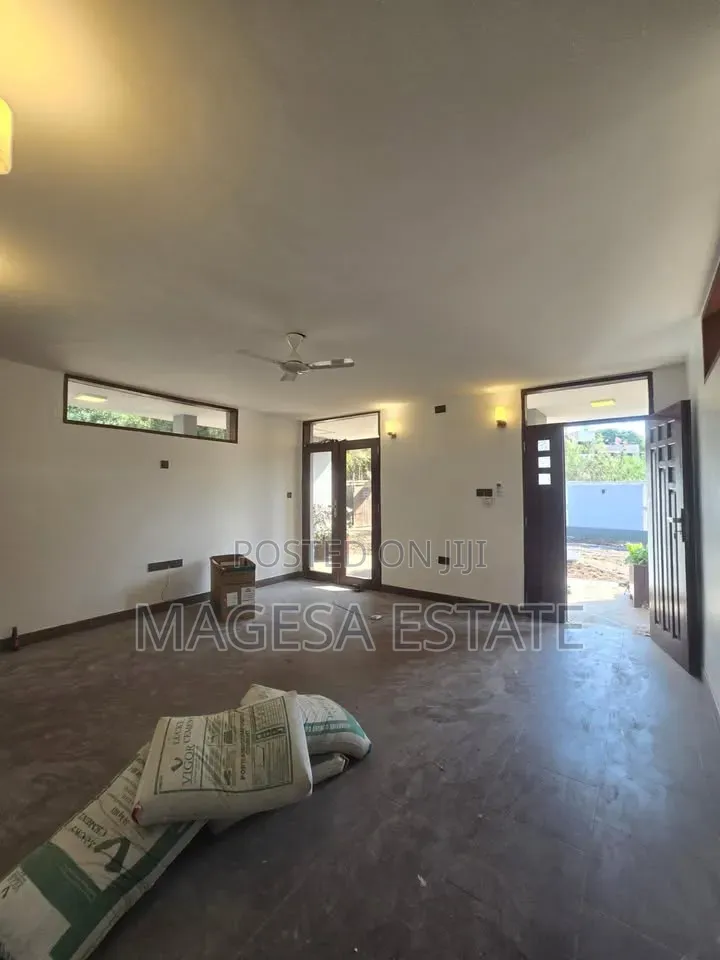 3bdrm House in Masaki for rent