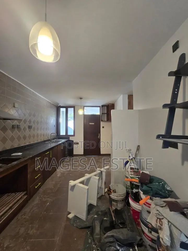 3bdrm House in Masaki for rent