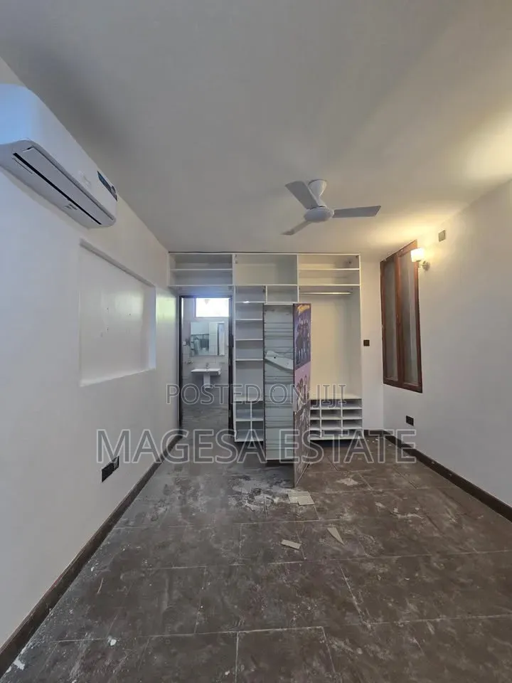 3bdrm House in Masaki for rent