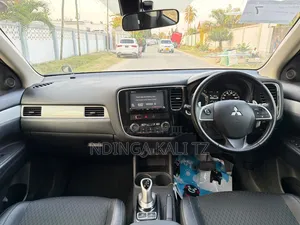 Mitsubishi Outlander 2013 Black
