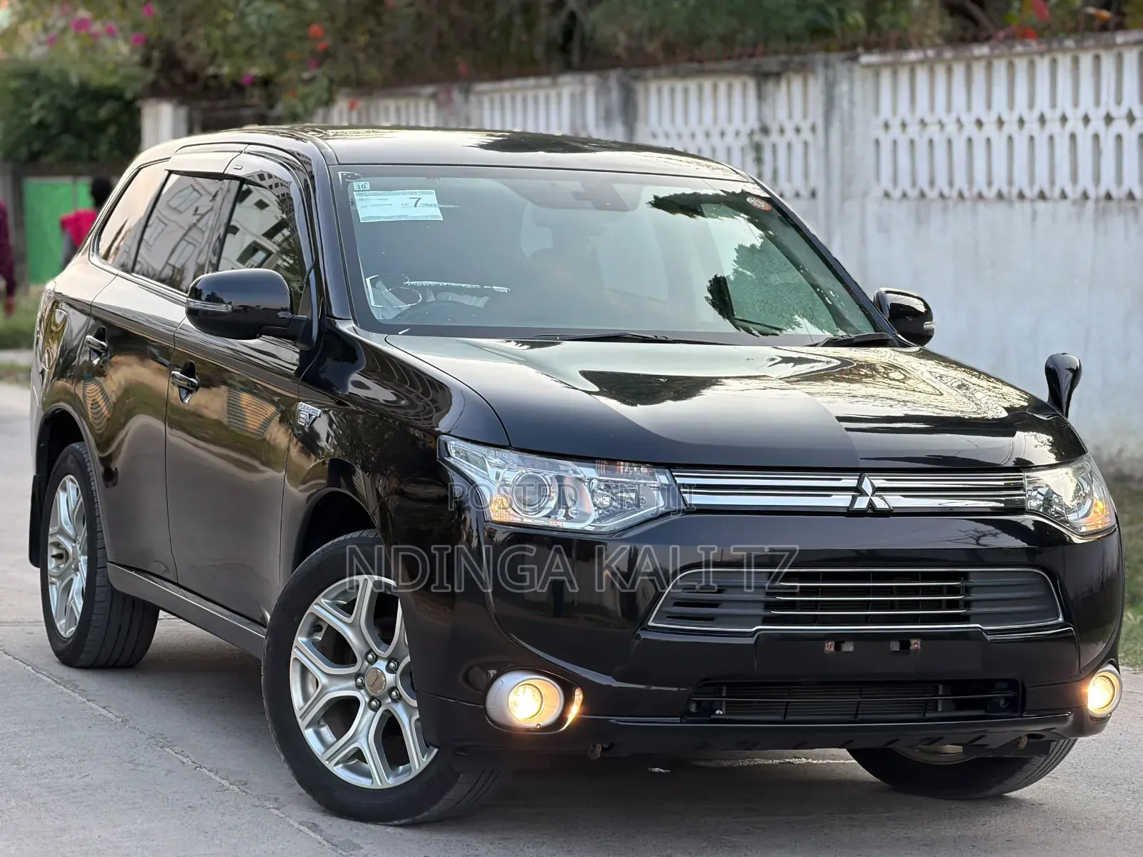 Mitsubishi Outlander 2013 Black