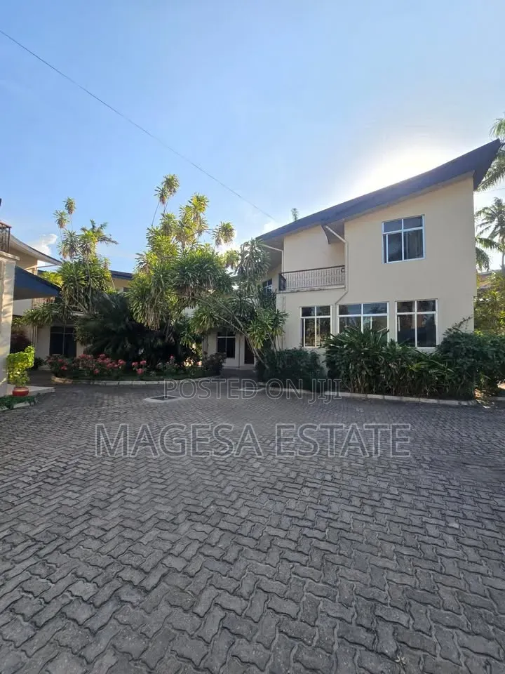 Furnished 3bdrm Apartment in Mikocheni for rent