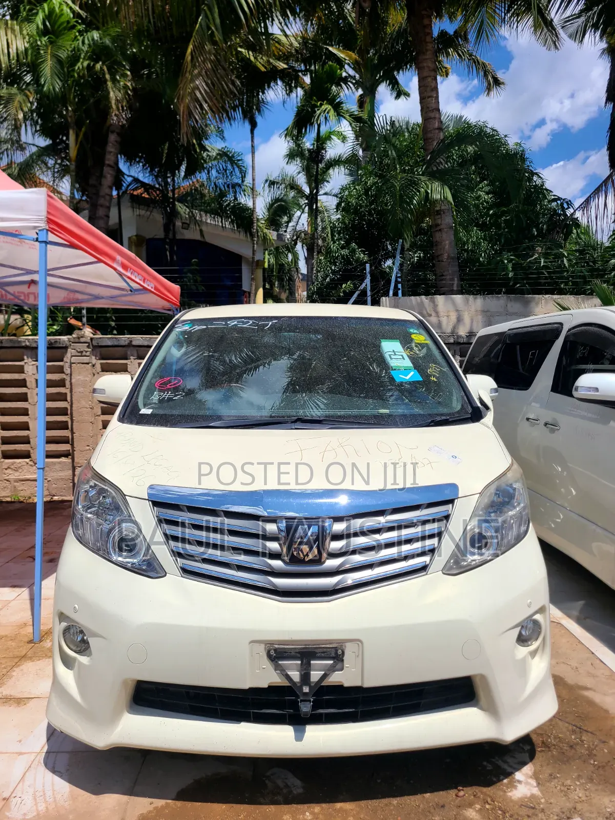 Toyota Alphard 2010