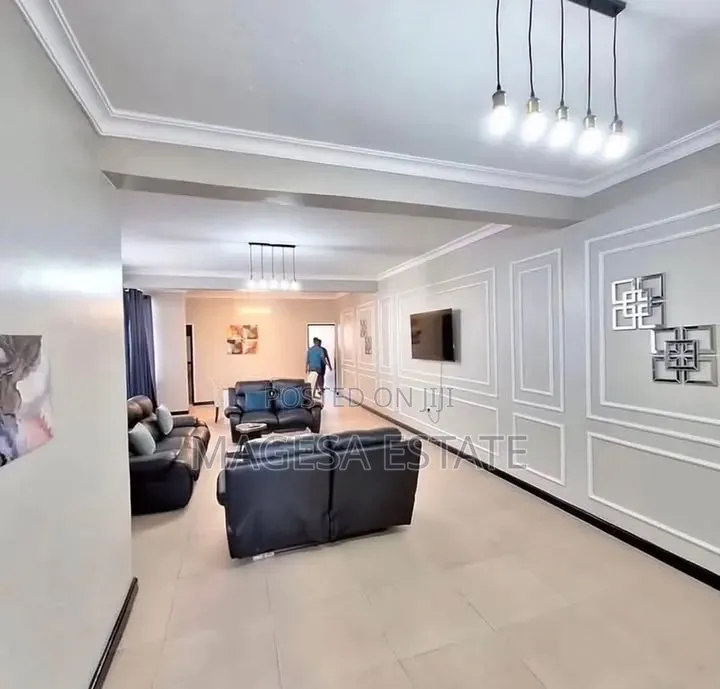 Furnished 2bdrm Apartment in Oyster Bay for rent