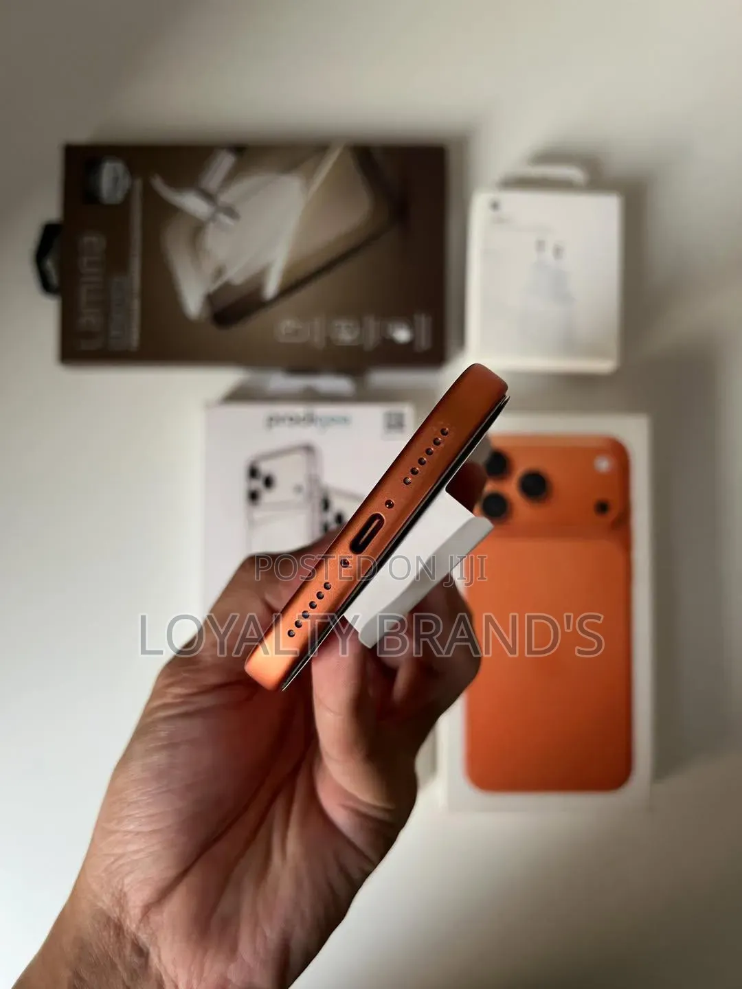 New Apple iPhone 17 Pro Max 1 TB Orange