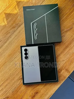New Samsung Galaxy Z Fold7 512 GB Silver