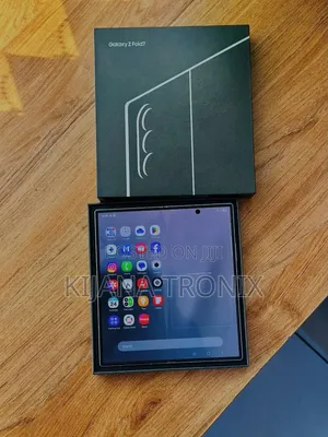 New Samsung Galaxy Z Fold7 512 GB Silver