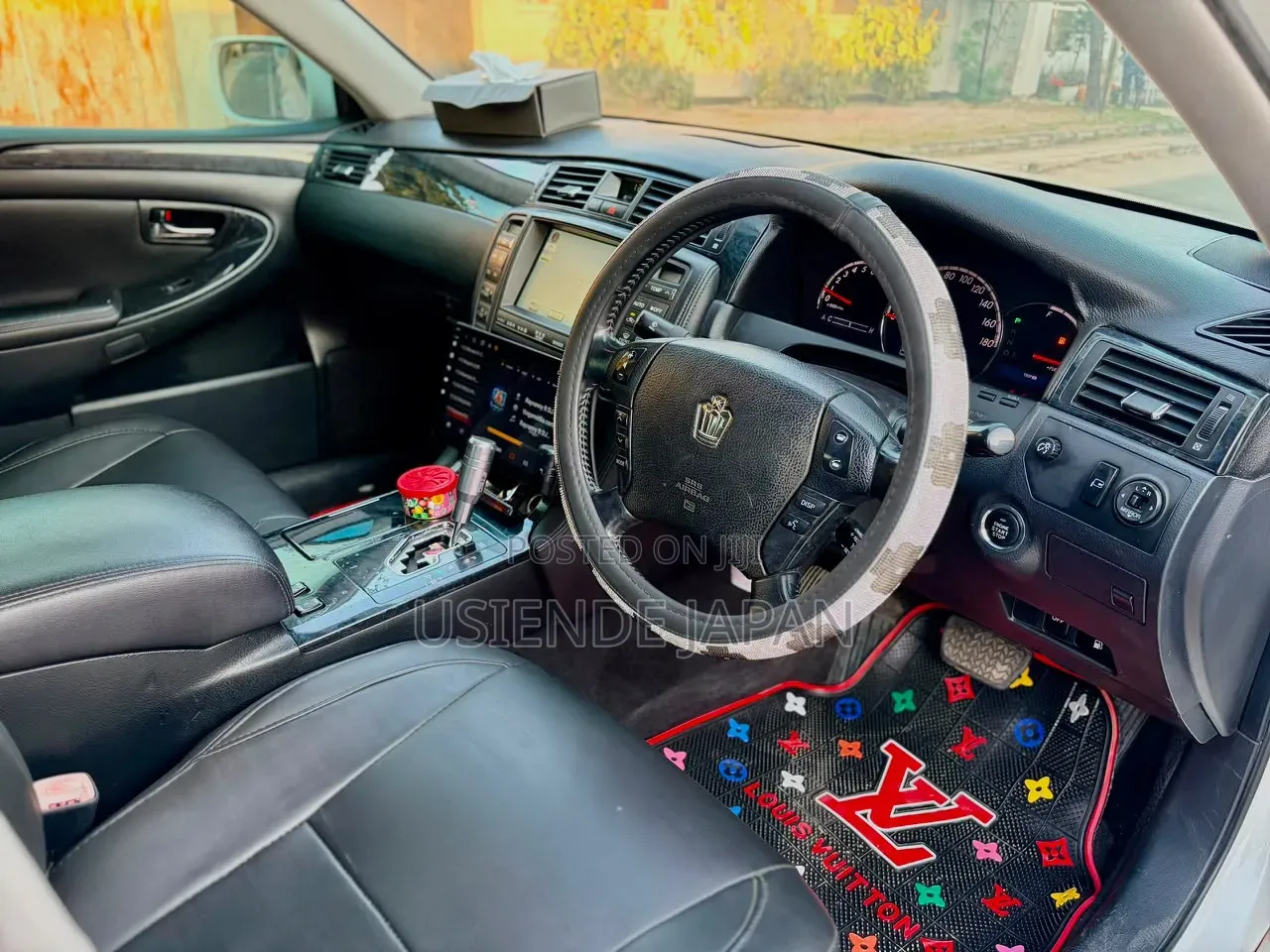 Toyota Crown Royale 2005 White