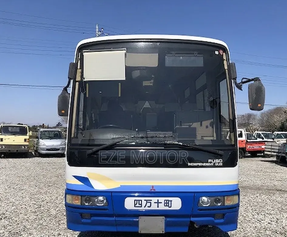 Mitsubishi Fuso Aero Bus 2003 Blue