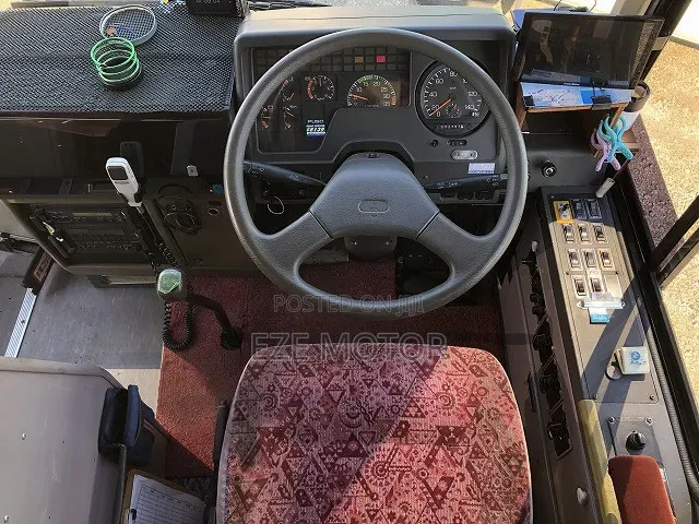 Mitsubishi Fuso Aero Bus 2003 Blue