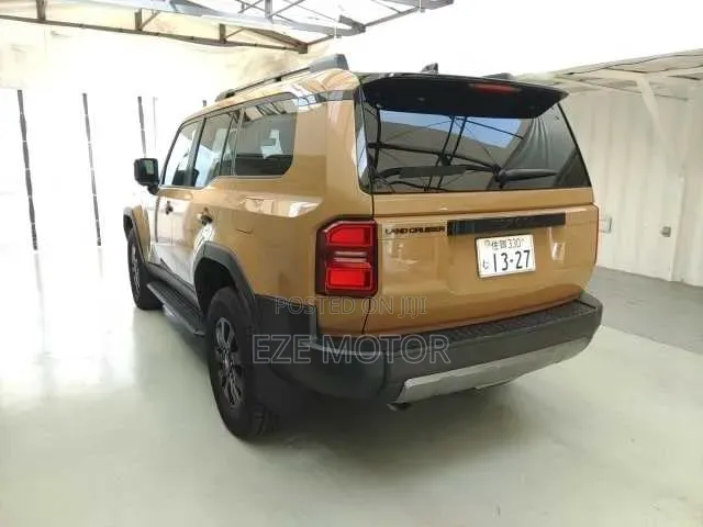 Toyota Land Cruiser Prado 2025 Gold