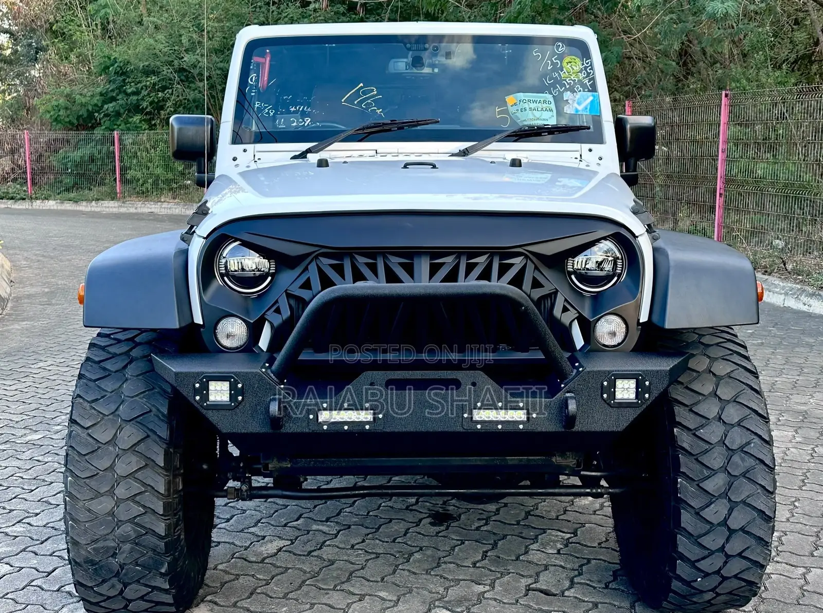 Jeep Wrangler Sahara 4x4 2017 White