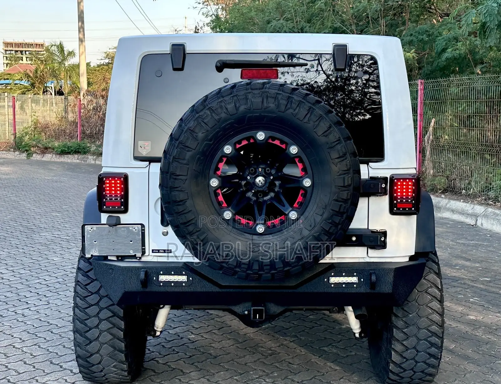Jeep Wrangler Sahara 4x4 2017 White