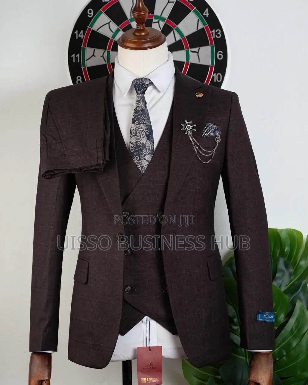 Greatest Men Suit