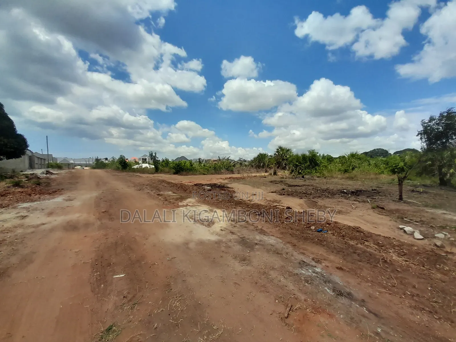 Kiwanja Kinauzwa Kigamboni Kisota