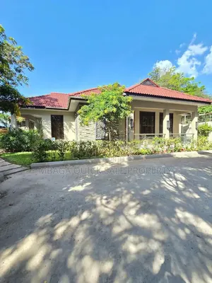 4bdrm House in Oyster Bay for rent