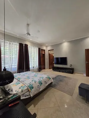 4bdrm House in Oyster Bay for rent