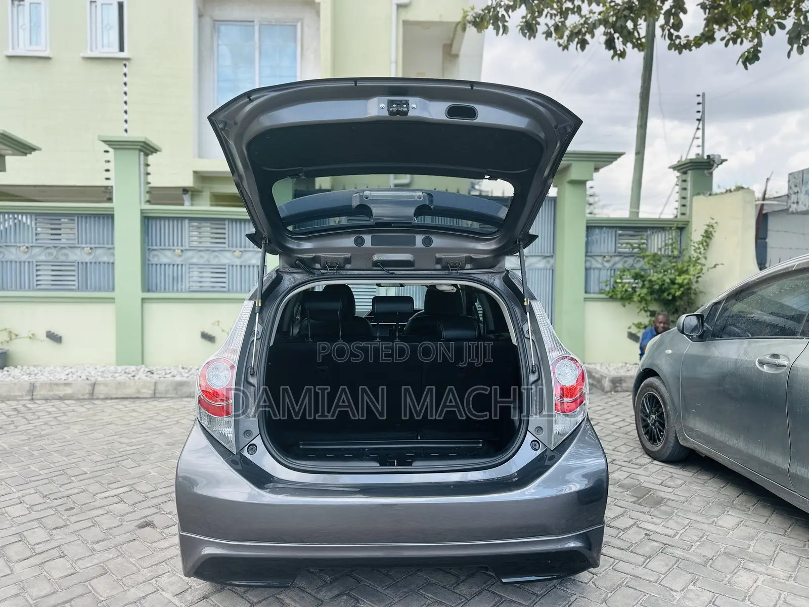 Toyota Aqua 2014 Gray
