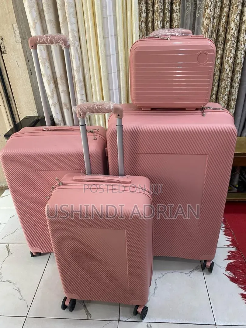 🔥silicon Luggage Se—PC 4🧳✨💎seti Nzima PC 4💰price: TSH 250,000/=