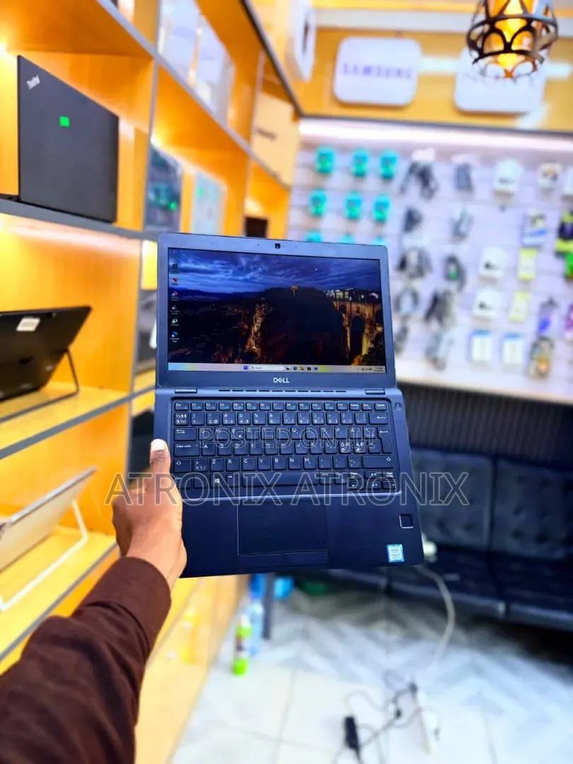 Laptop Dell Latitude 5290 8GB Intel Core i5 SSD 256GB