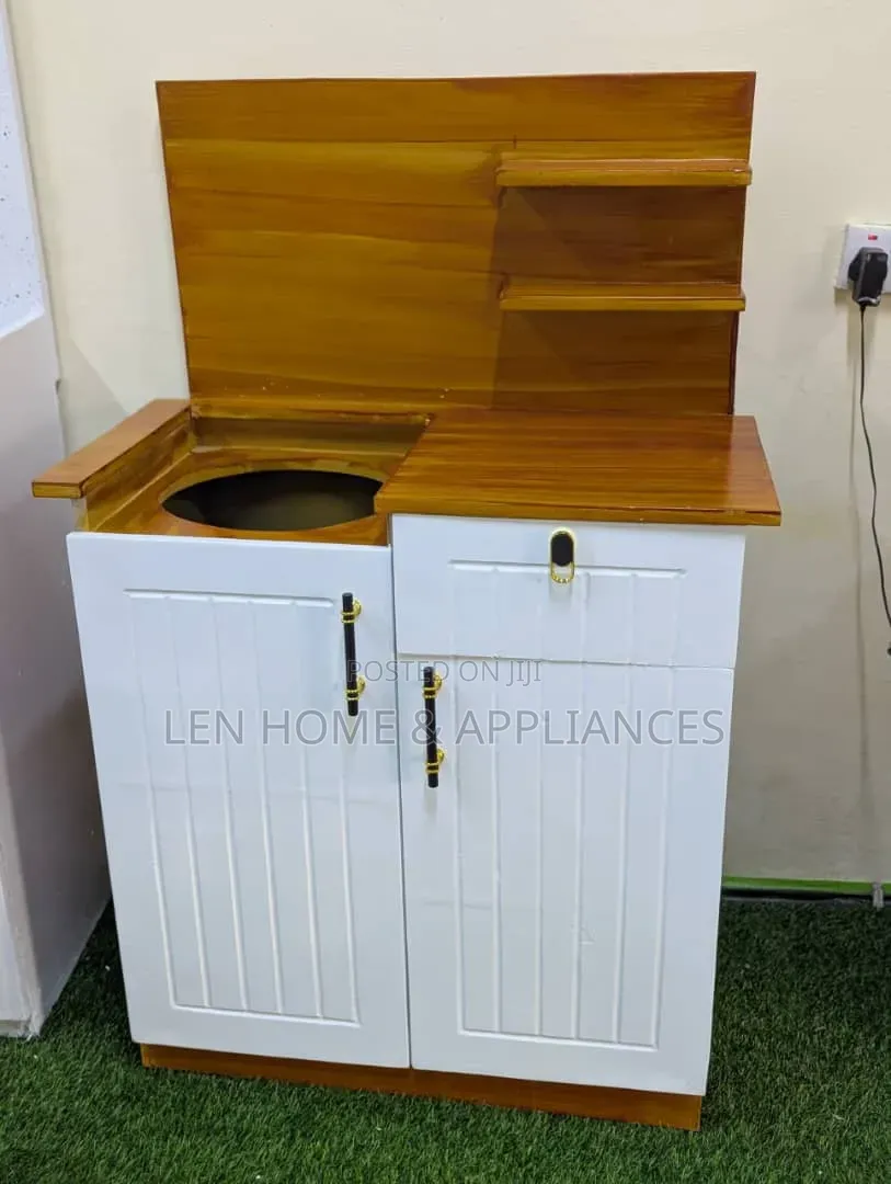 Kitchen Cabinet/ Showcase Yeyote