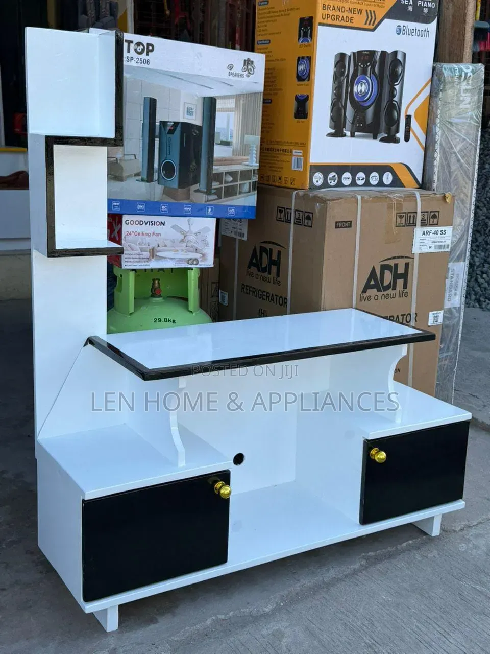 Kitchen Cabinet/ Showcase Yeyote