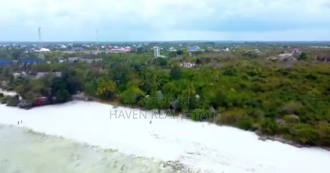 Beach Plot for Sale at Jambiani Zanzibar