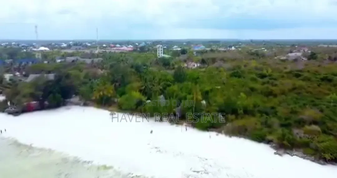 Beach Plot for Sale at Jambiani Zanzibar