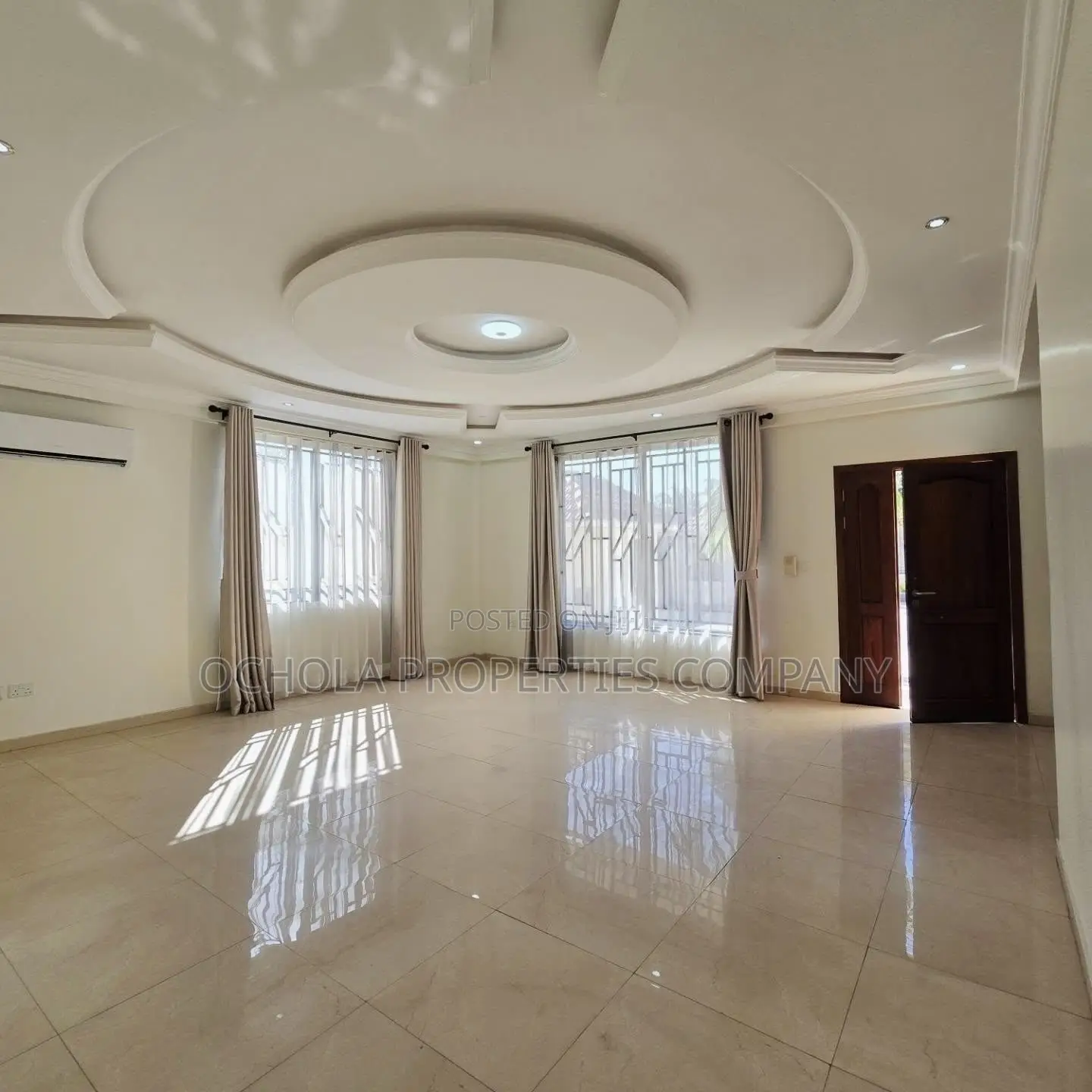 4bdrm Villa in Masaki for rent