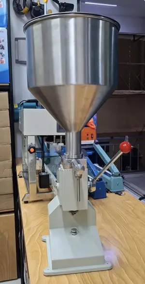 Manual Liquid Filling Machine