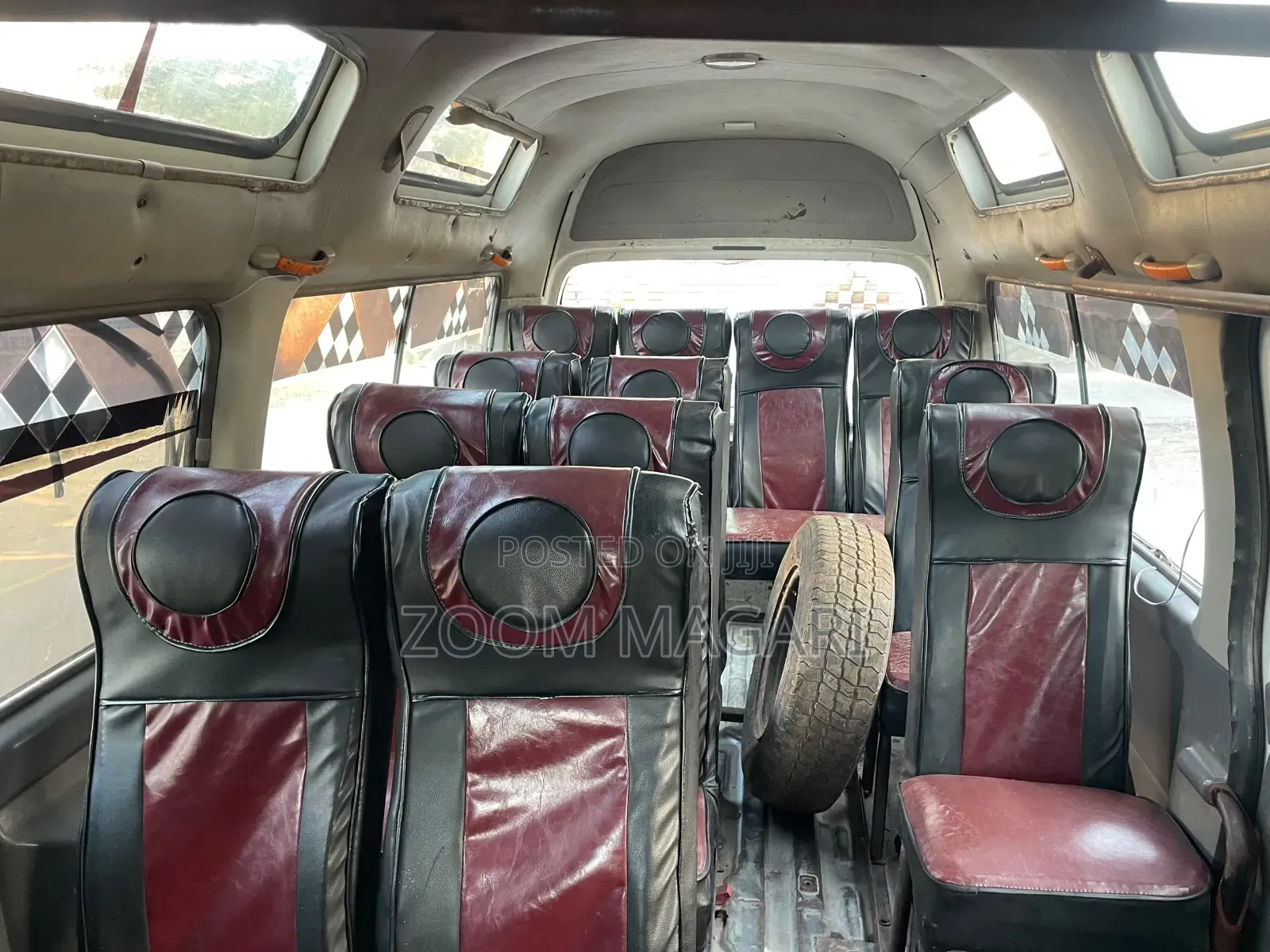 Nissan Caravan (Urvan) 2004 White