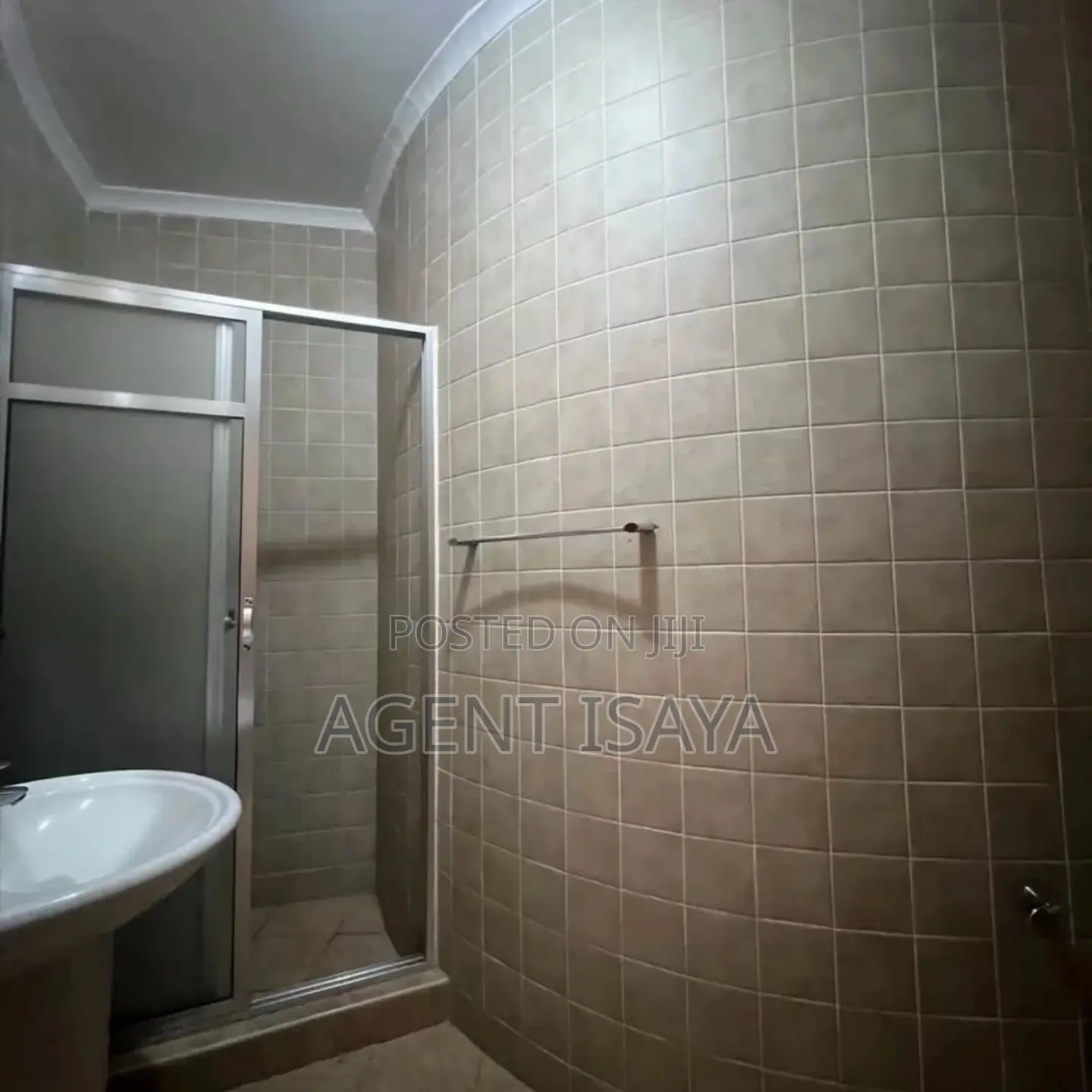 Furnished 3bdrm Apartment in Mikocheni for rent