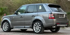 Land Rover Range Rover Sport 2010 Gray
