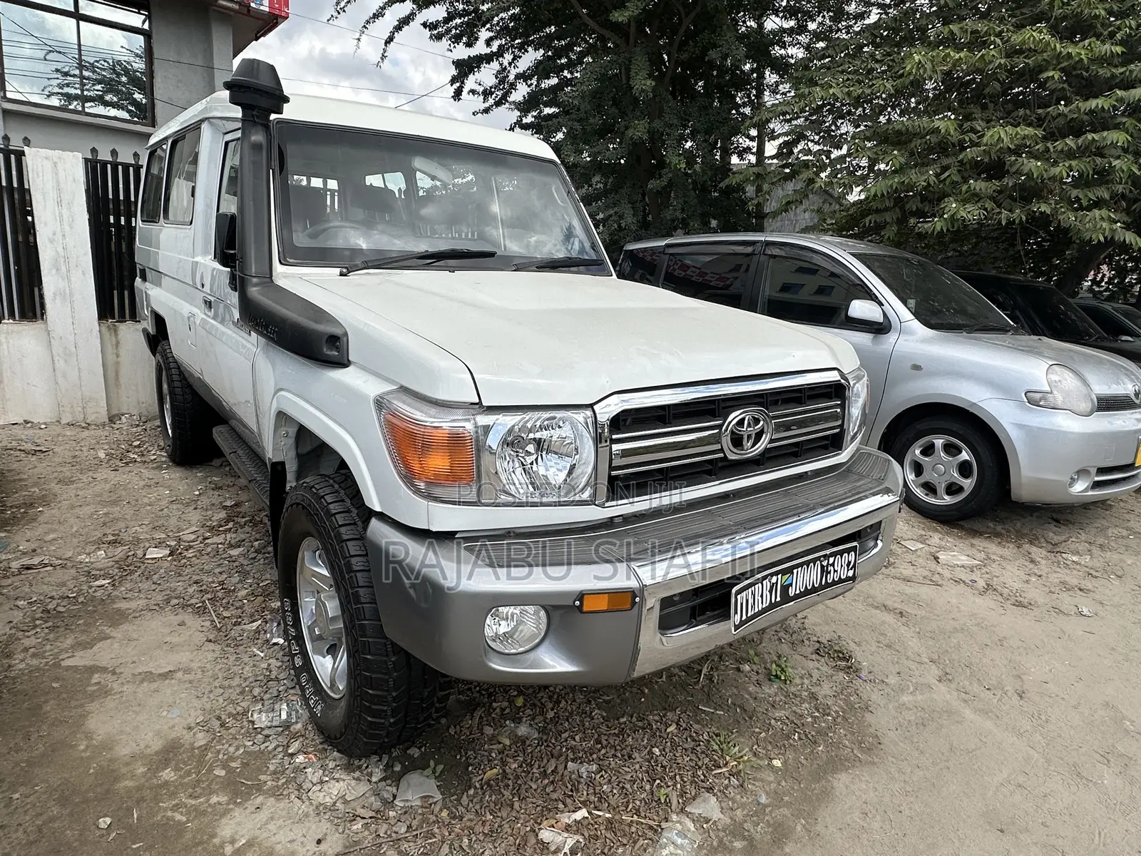 Toyota Land Cruiser 76 Series 2011 White