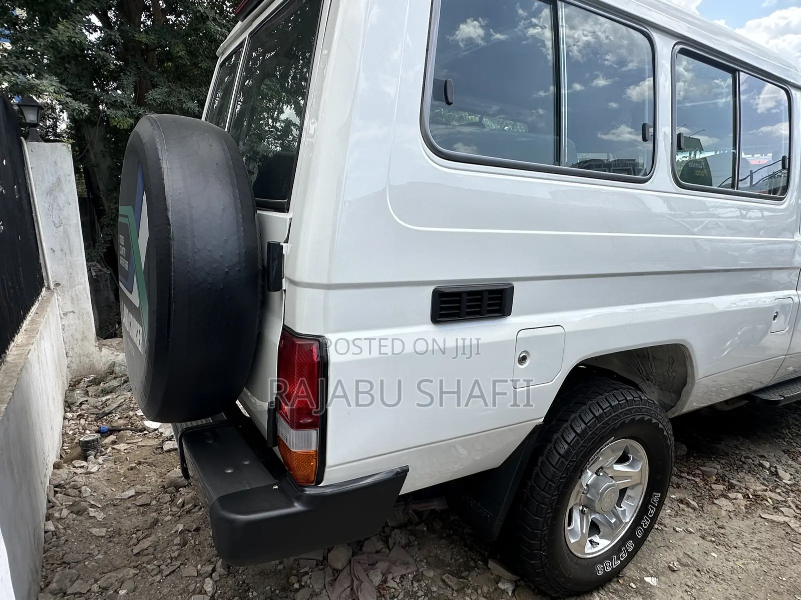 Toyota Land Cruiser 76 Series 2011 White