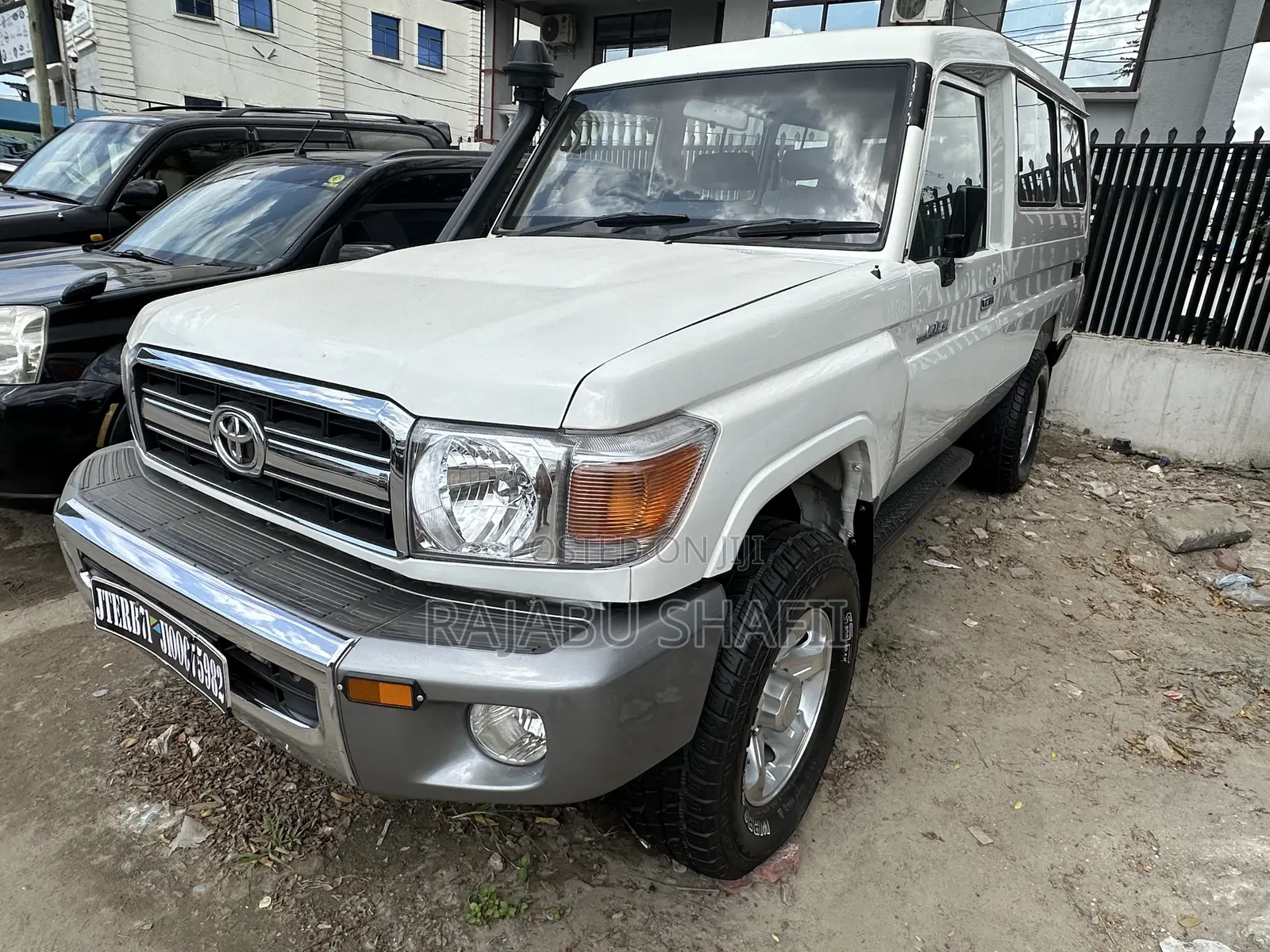 Toyota Land Cruiser 76 Series 2011 White