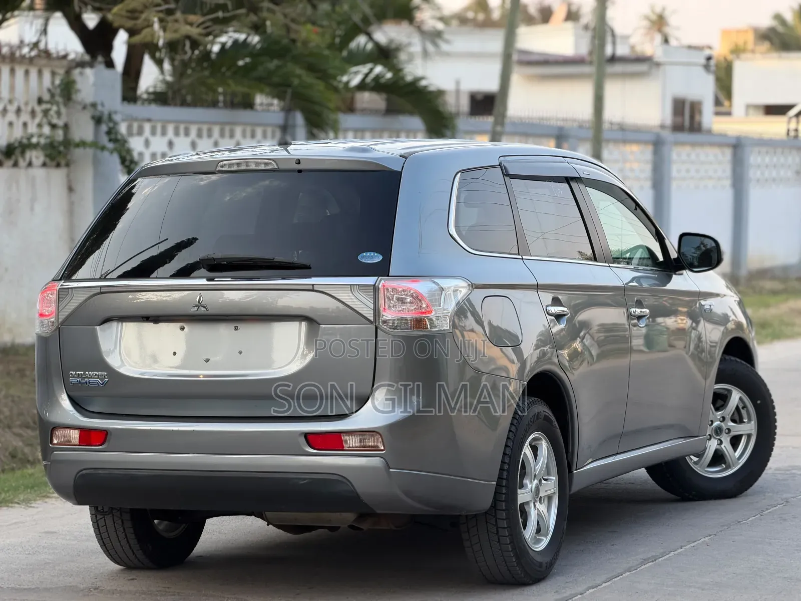 Mitsubishi Outlander 2013 Gray