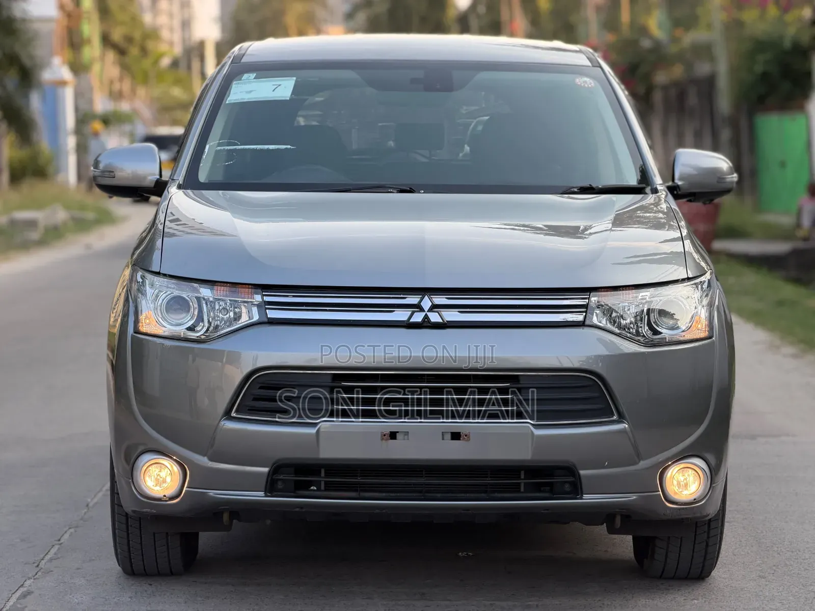 Mitsubishi Outlander 2013 Gray