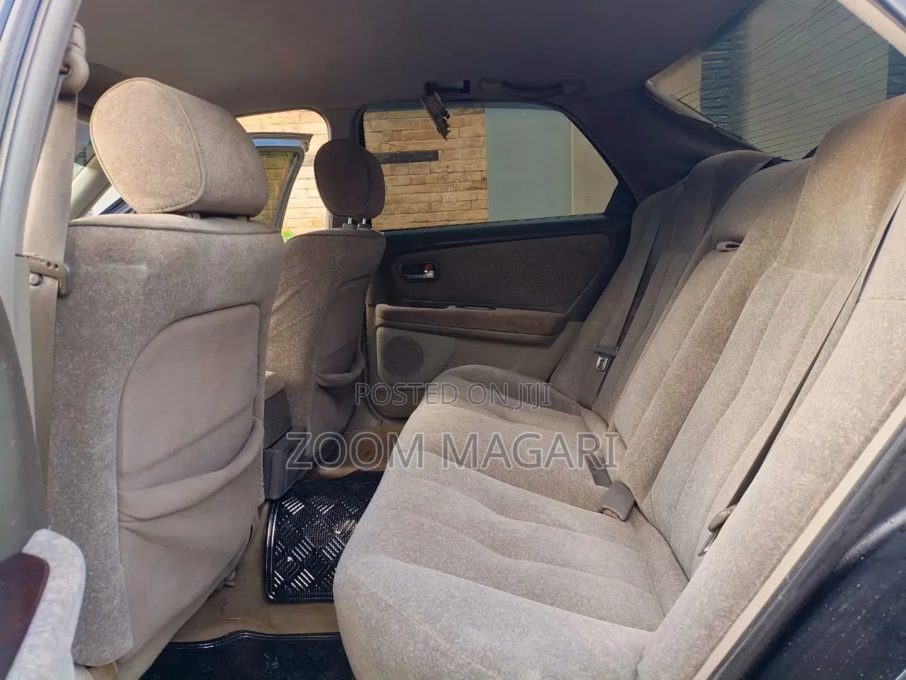 Toyota Cresta 2003 Black