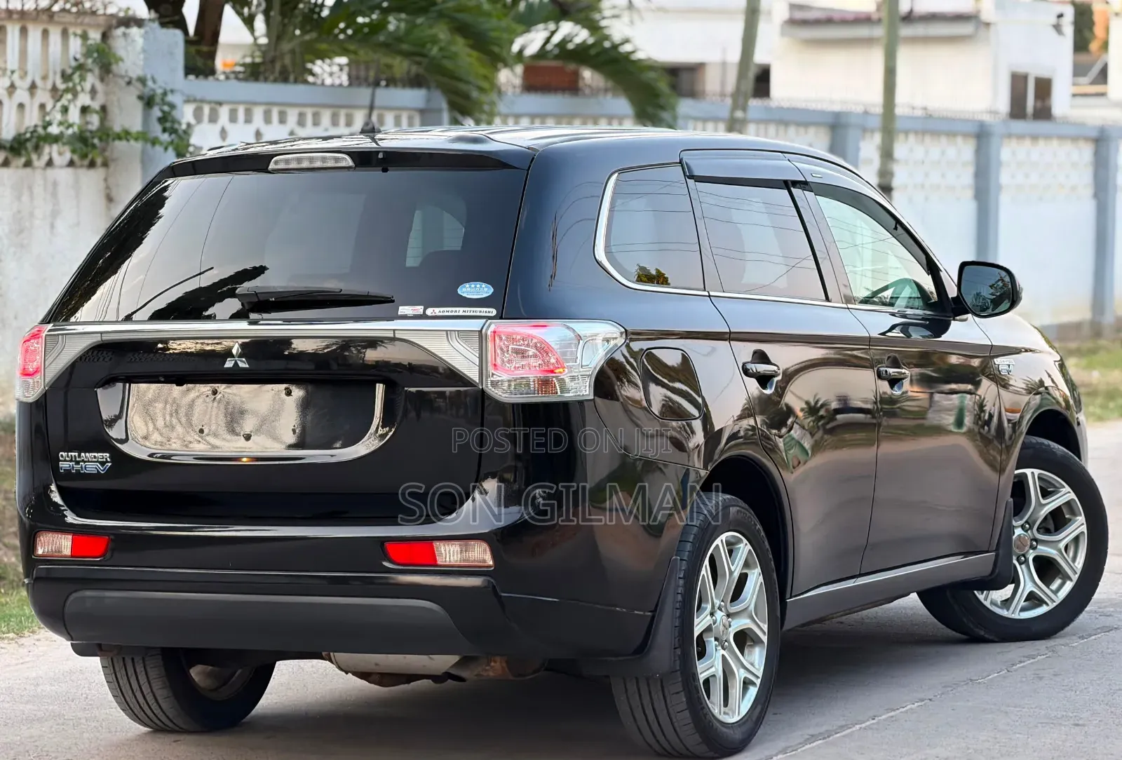 Mitsubishi Outlander 2013 Black