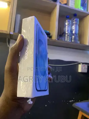 New Apple iPhone 15 256 GB