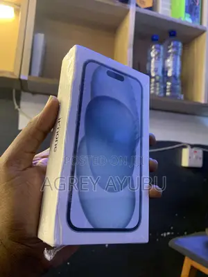 New Apple iPhone 15 256 GB