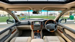 Toyota Land Cruiser 2005 Gray