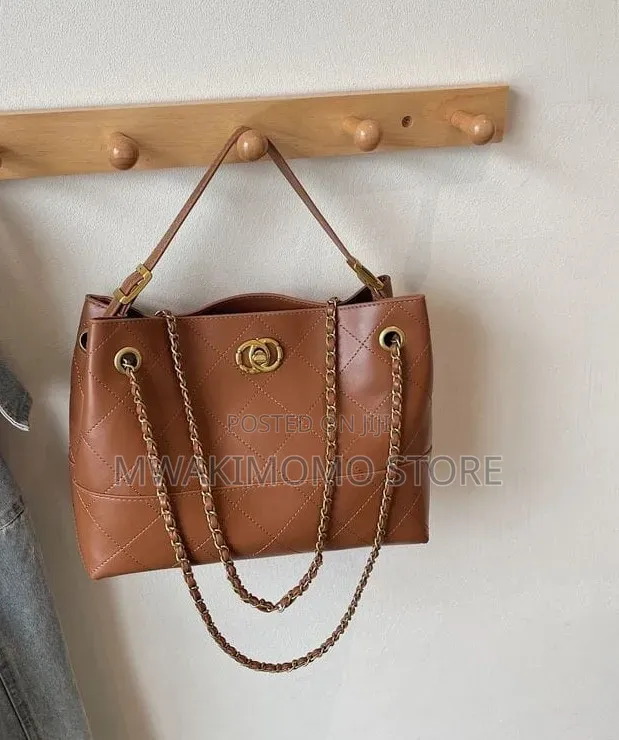 Chanel Fashion Bag