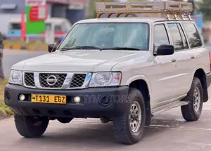 Nissan Patrol 2007 White